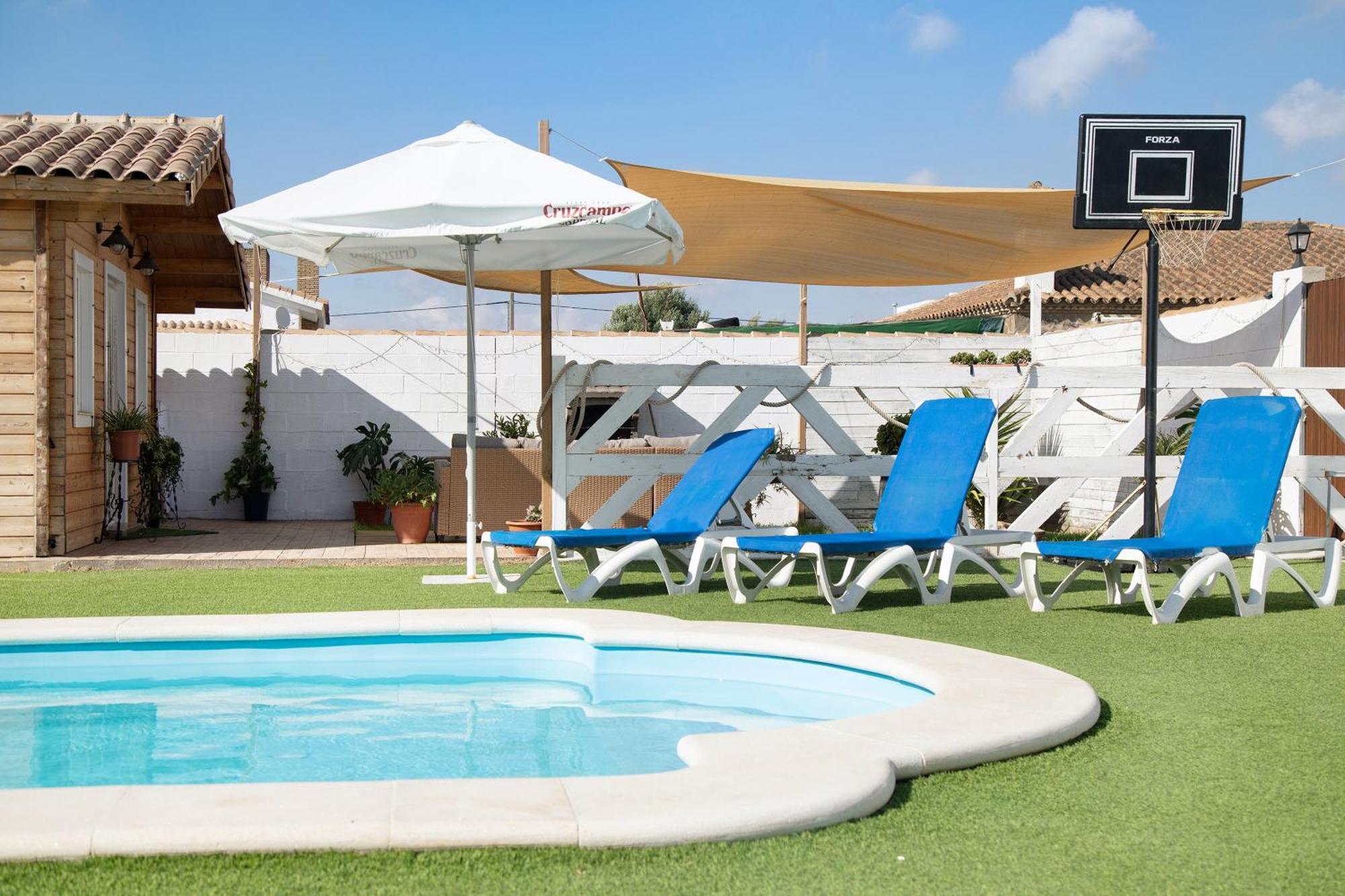 Villa Fuego - Solo Familias Chiclana de la Frontera Exteriör bild
