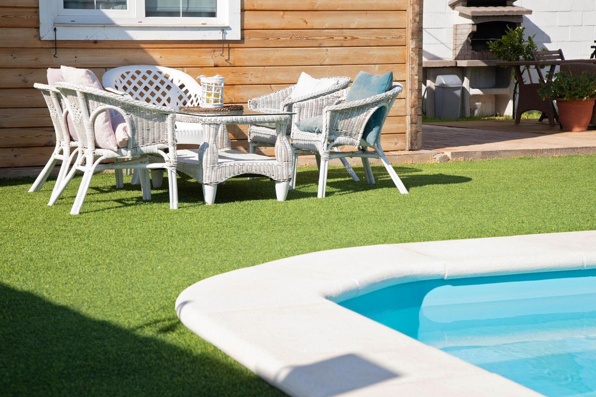 Villa Fuego - Solo Familias Chiclana de la Frontera Exteriör bild